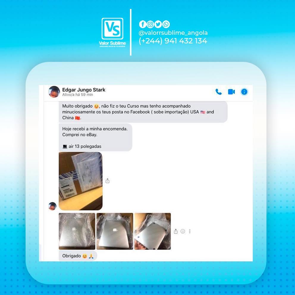 Estudante mostrando MacBook recebido após acompanhar os ensinamentos de Edmelson